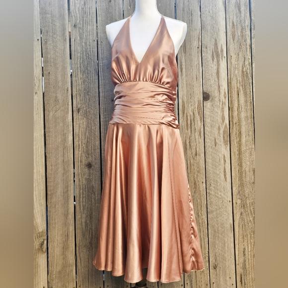 Scott McClintock Dresses & Skirts - Scott McClintock Satin Bronze Low Back Halter Dress Size 14